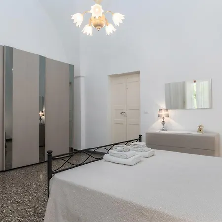Il Giardino Del Mandarino House Montalbano (Apulia)