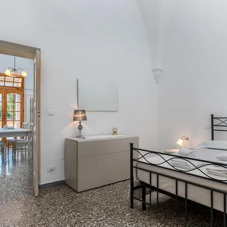 Apartment Il Giardino Del Mandarino House *
