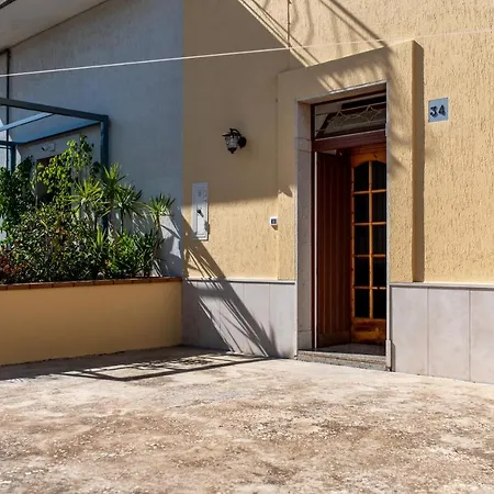 Il Giardino Del Mandarino House